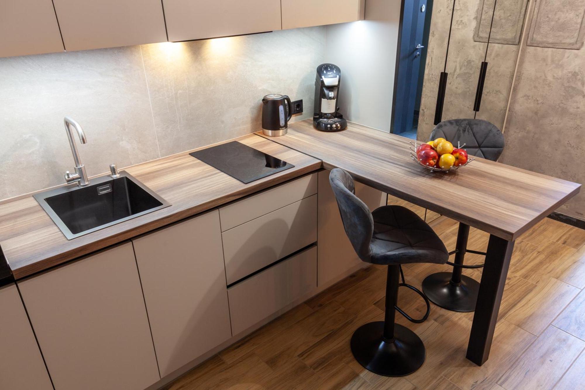 Royal Hot Jucuzzi Apartment Lviv Luaran gambar