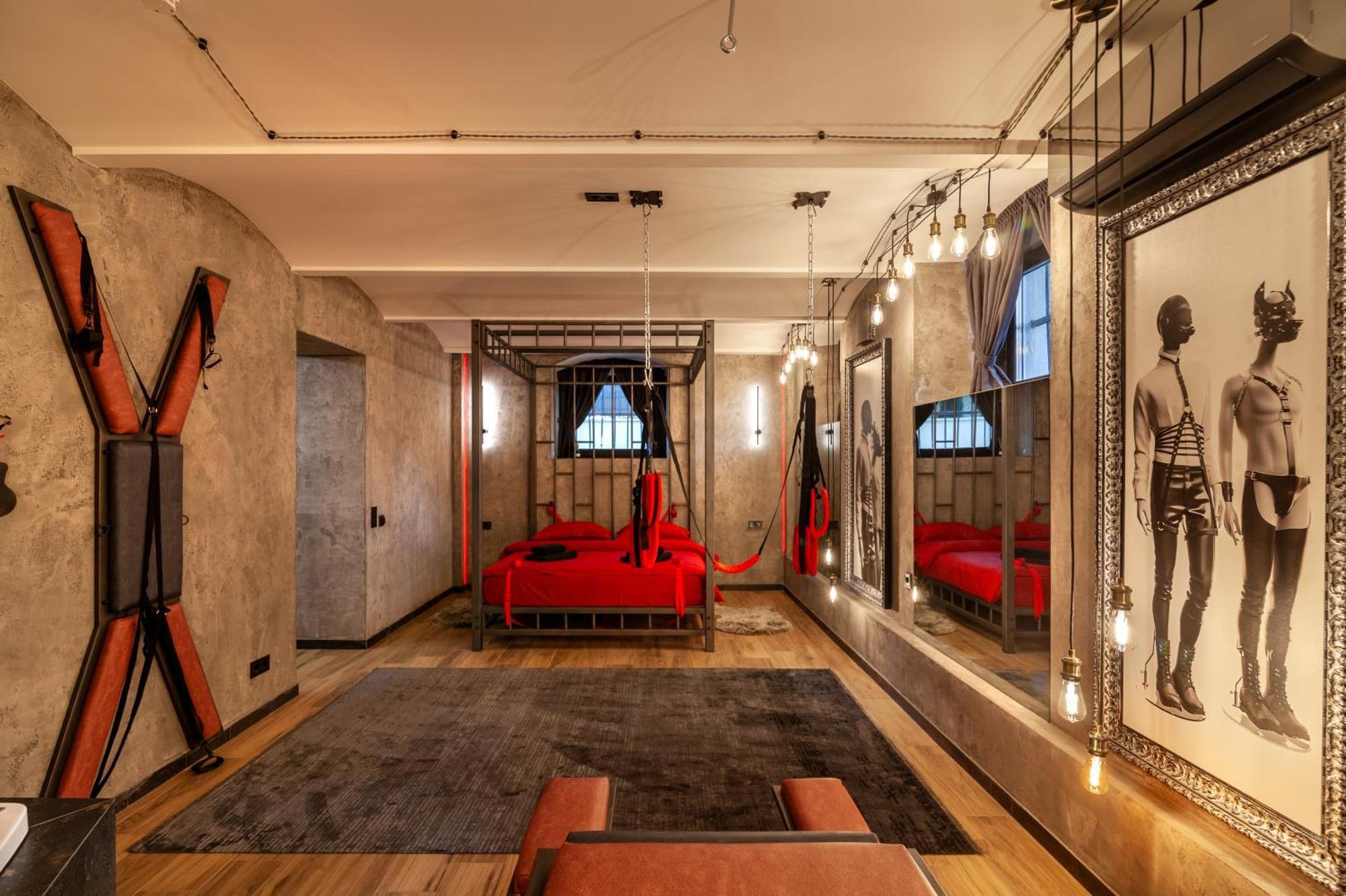 Royal Hot Jucuzzi Apartment Lviv Luaran gambar